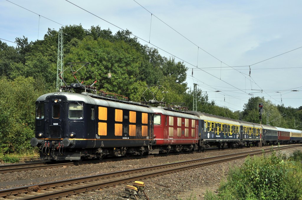 Centralbahn Re 4/4 I 10008 und 10019 (ex SBB) mit Eurostrand-Sonderzug Lauenbrck - Kln Hbf (Vehrte, 02.09.12).