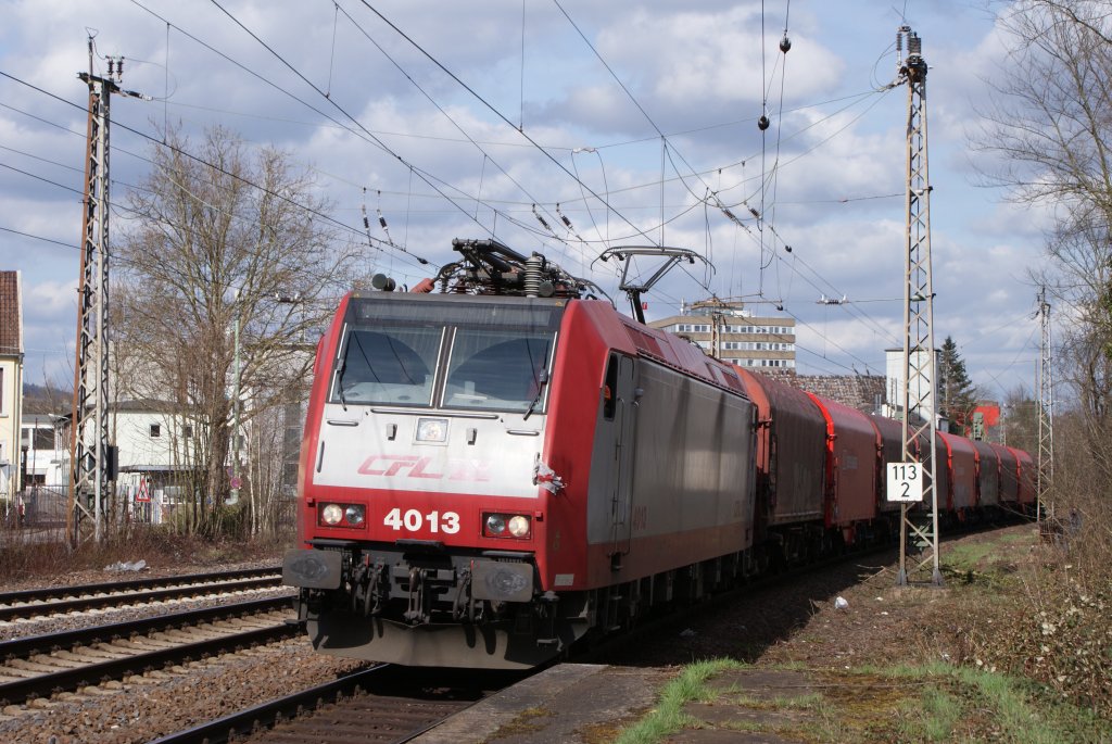 CFL 4013 mit Planwagen in Trier-S�d am 05.04.2010