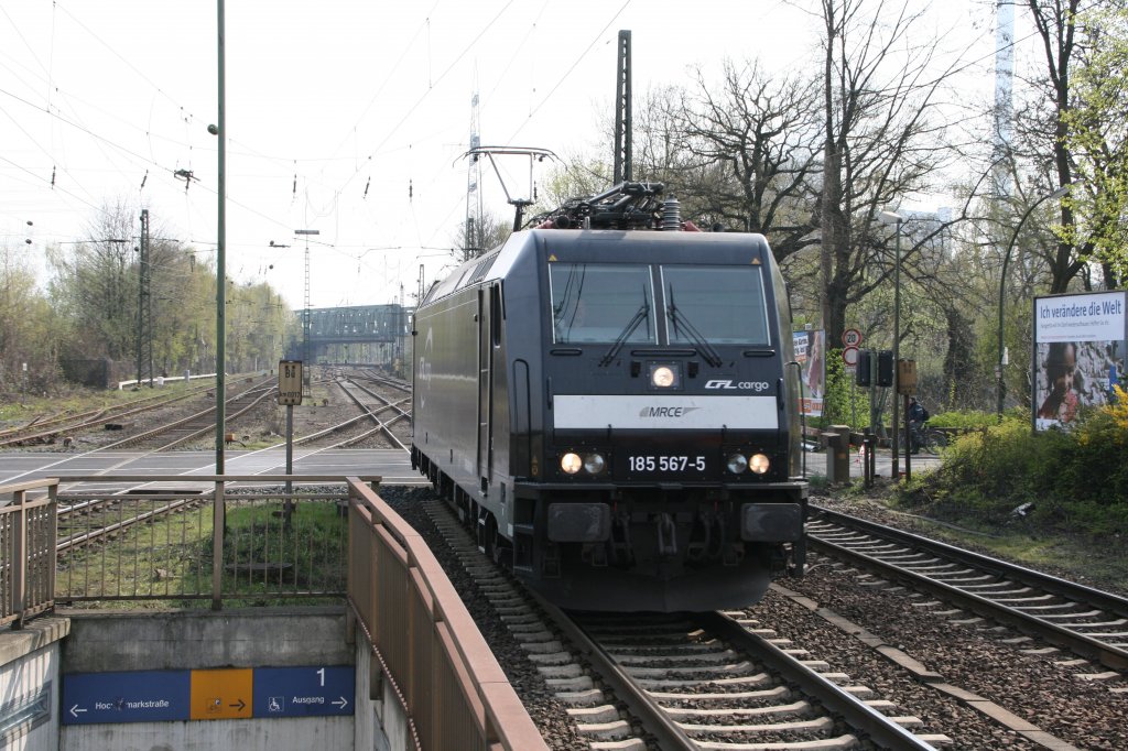 CFL Cargo 185 567-5 durchfhrt den Bf Recklinghausen Sd richtung Mnster. 13.4.2010