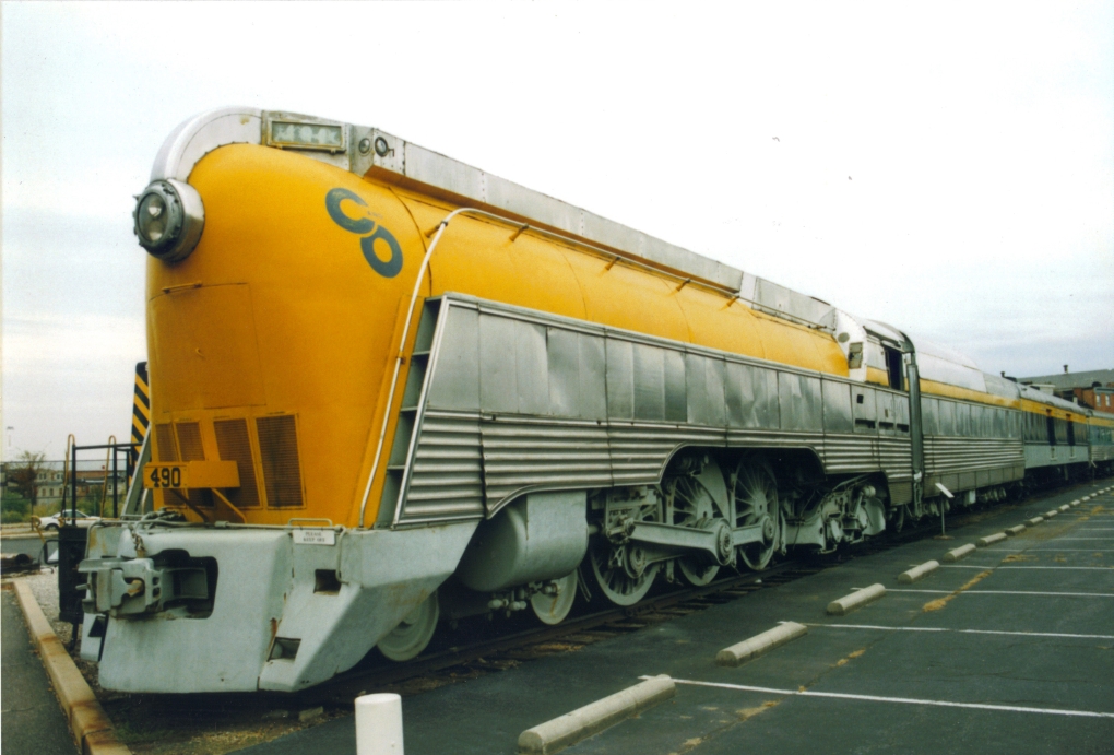 Chesapeake and Ohio Railroad Dampflok #490 (4-6-4 Hudson) steht 20/6/1989 im Baltimore & Ohio Railroad Museum, Baltimore Maryland.