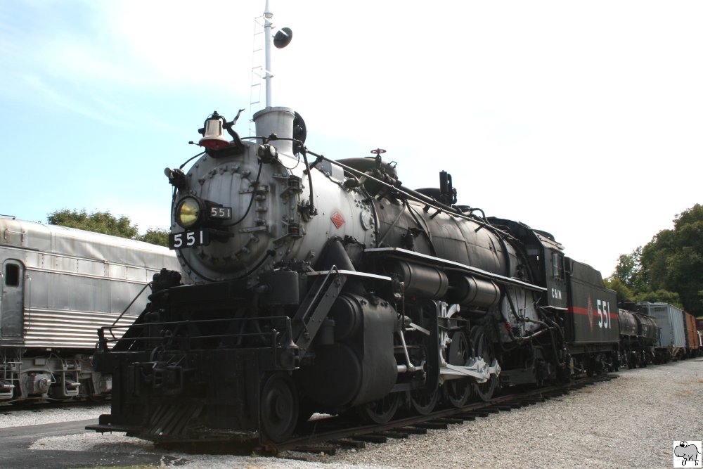 Chicago & Illinois Midland # 551, Mikado, Achsfolge 2-8-2 gebaut 1928 bei Lima ausgestellt im Museum of Transportation in St. Louis, Missouri. Aufgenommen am 16. September 2011.
