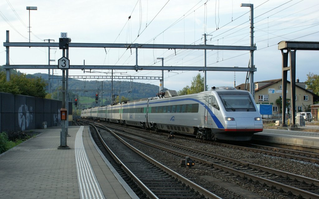 CIS ETR 470 in Liestal auf der Fahrt Richtung Sden.
2. Oktober 2009