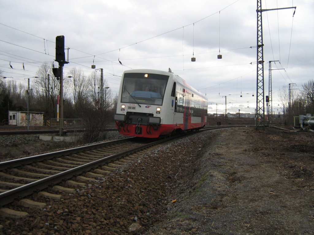 City Bahn VT 513 nach Burgstädt am 28.3.2009 um 11:04 Uhr am Abzweig nach Leipzig.