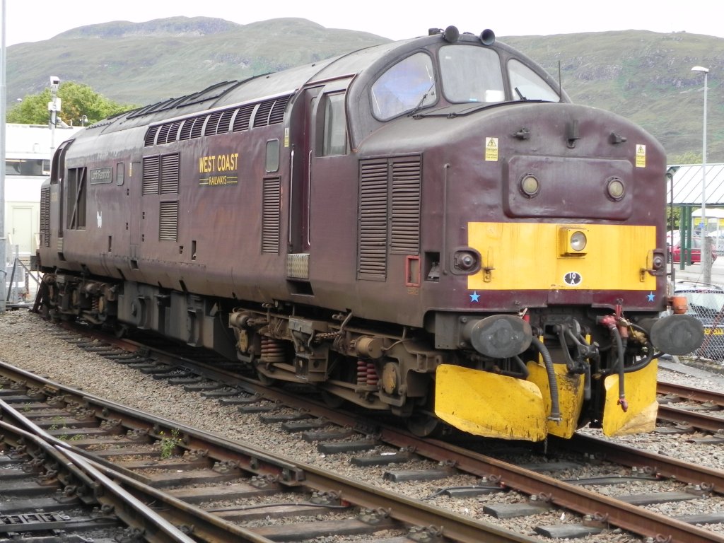 Class 37 der West Coast Railways, abgestellt im Bahnhof Fort William am 18.08.2011