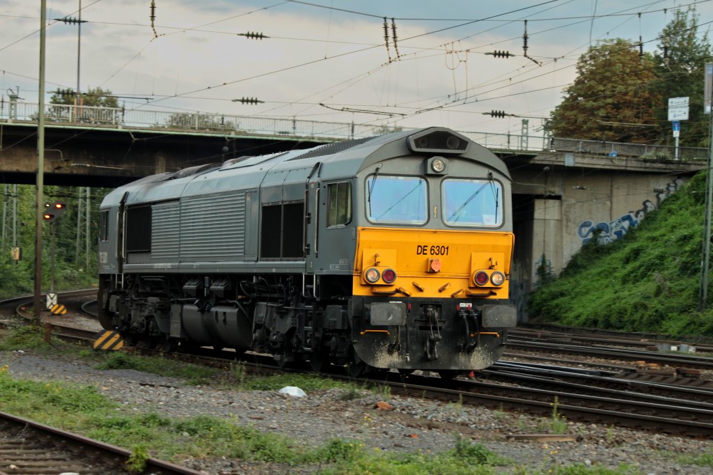 Class66 DE6301 von Crossrail am 25.08.2011 als Lz von Belgien bei der Einfahrt in Aachen West.