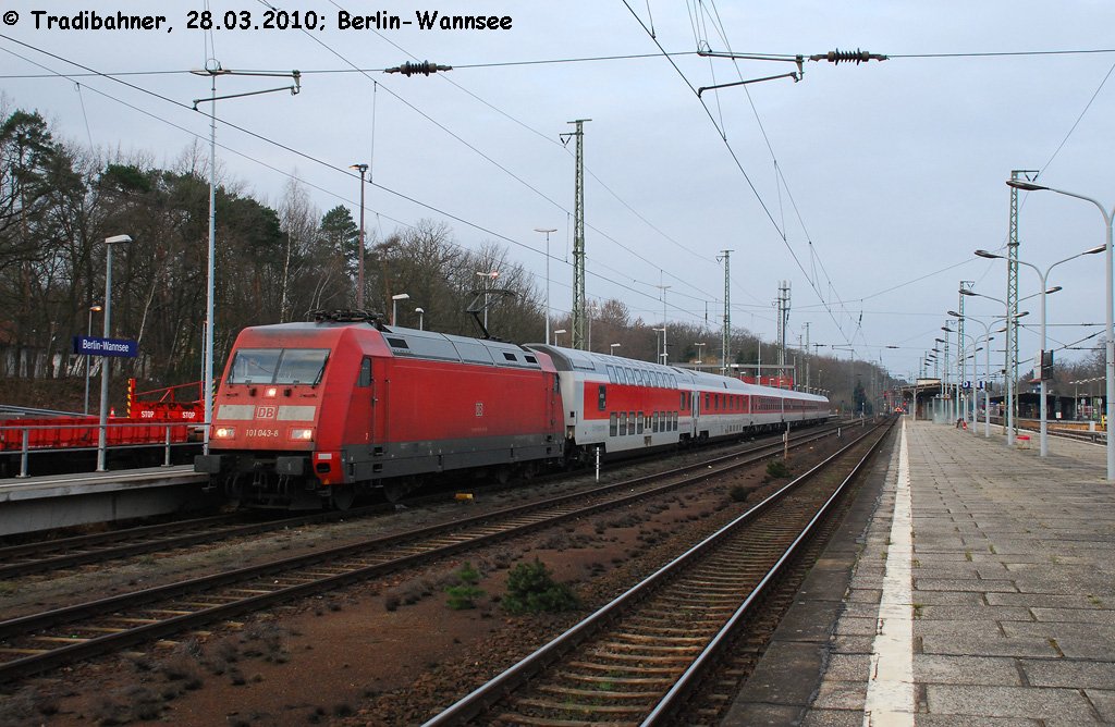 CNL 1247 (Capella) mit 101 043 aus Mnchen nach Berlin-Lichtenberg in Berlin-Wannsee