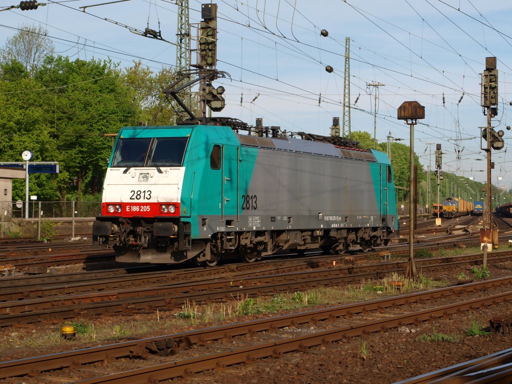 Cobra 186 205 rangiert am 05.05.2010 in Aachen West
