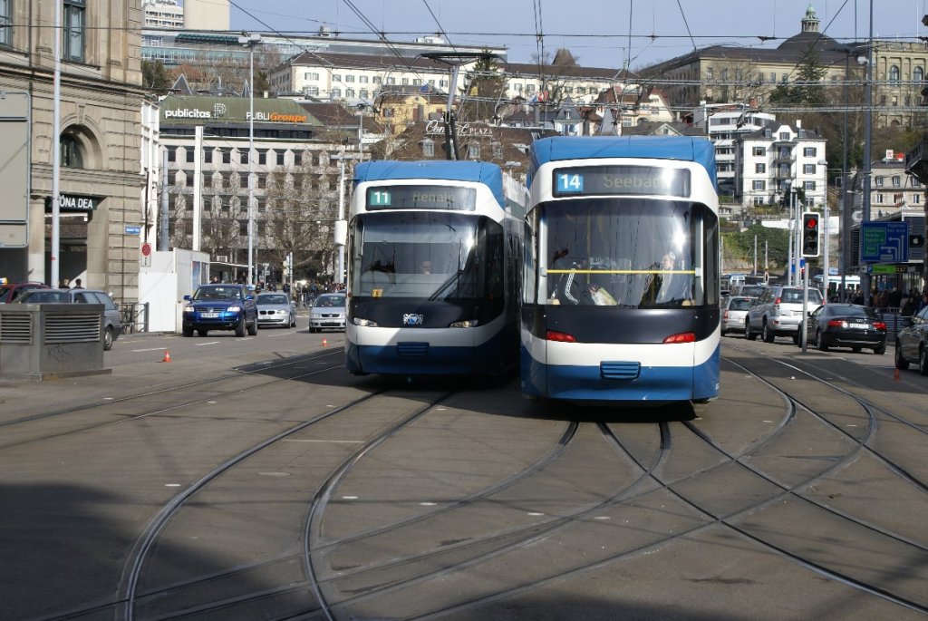 Cobratreffen am 1.4.10 beim Hauptbahnhof Zrich: Be 5/6 3020 trifft Be 5/6 3054.