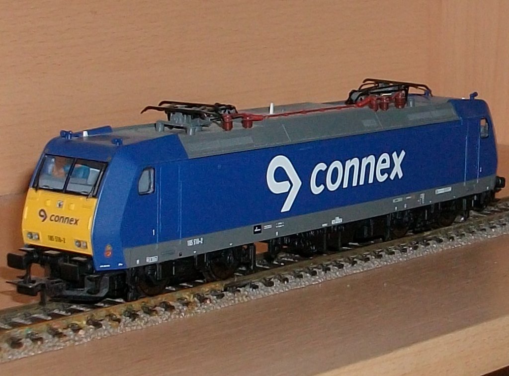 Connex-Lok 185 518 stammt aus Piko`s Geschenkpackung  Connex .