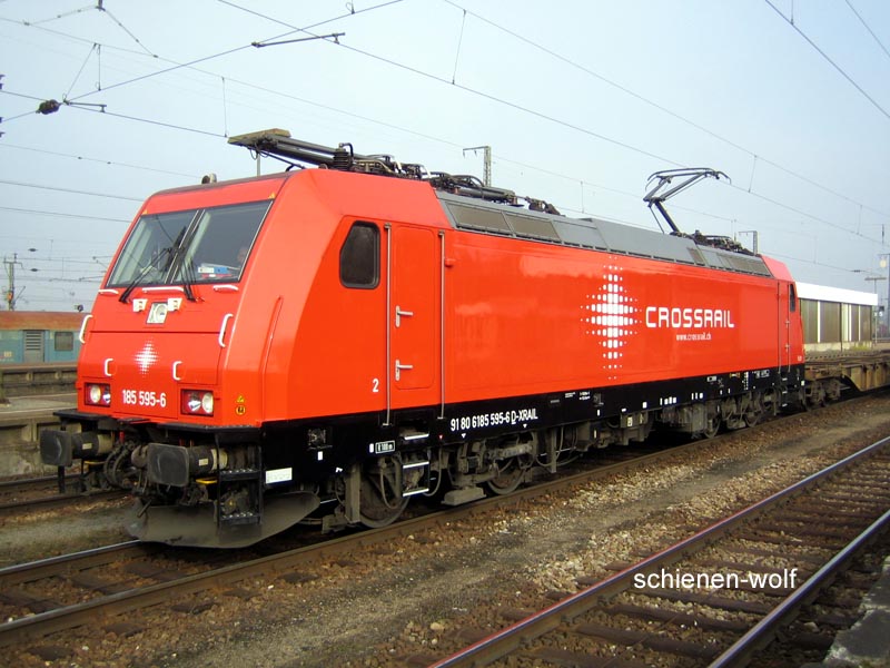 Crossrail 185 595-6 im neuen Outfit, Weil am Rhein, 09.02.2011