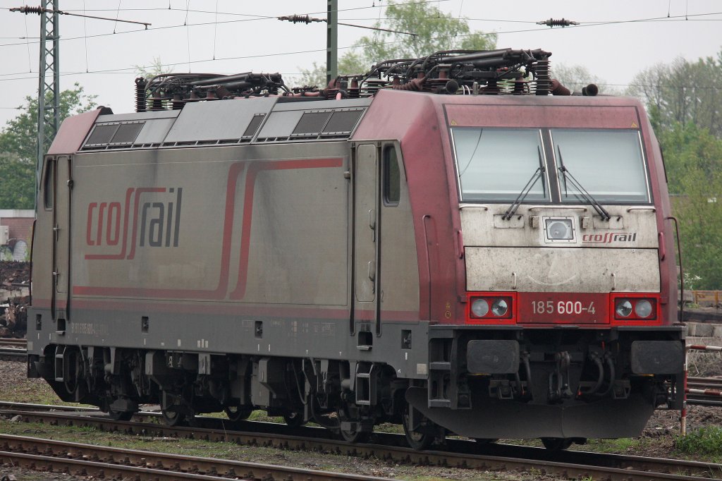 Crossrail 185 600 stand am 29.4.12 abgestellt in Krefeld Hbf.
