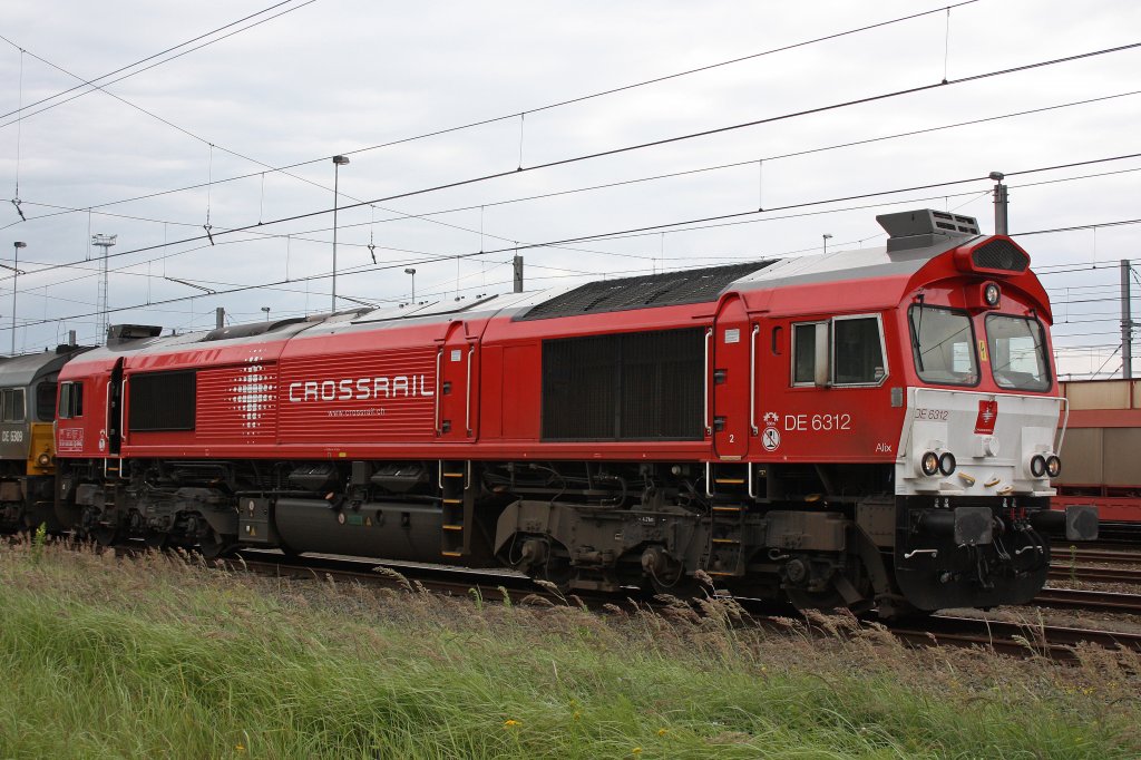 Crossrail DE 6312  Alix  am 12.7.12 abgestellt in Zebr�gge.