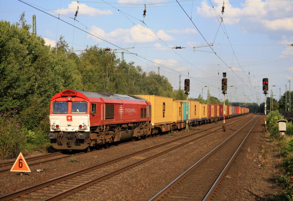 Crossrail PB03 mit einem Containerzug Antwerpen-Neuss bei der Ausfahrt aus Viersen Gbf am 15.07.11.