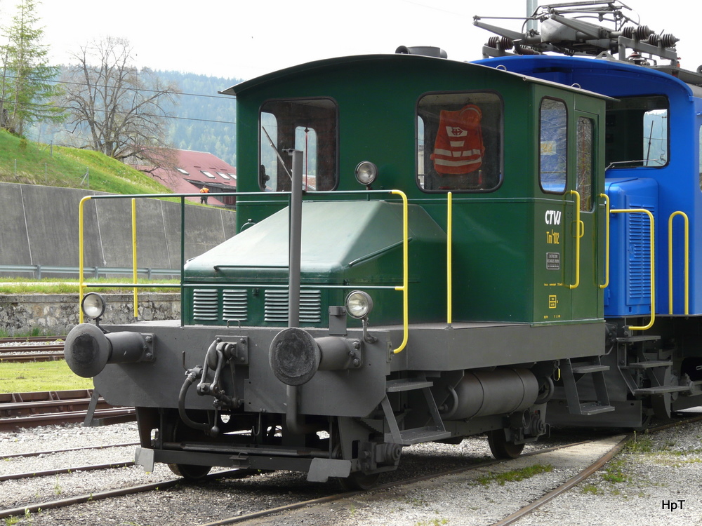 CTVJ - Rangierlok Tm 2/2 102 in Le Pont am 19.05.2010