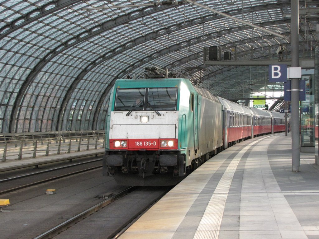 D 442 am Berliner Hbf aufgenommen am 21.09.2010