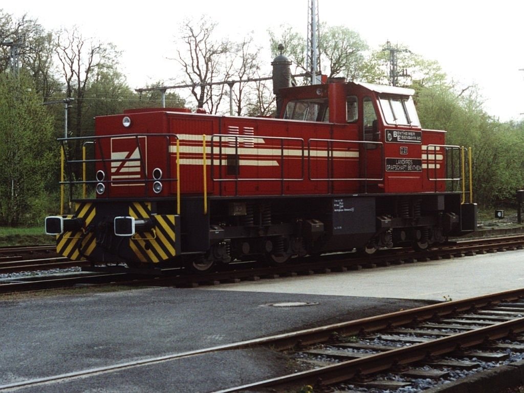 D23 der Bentheimer Eisenbahn AG auf Bahnhof Bentheim-Nord am 22-4-2000. Bild und scan: Date Jan de Vries.
