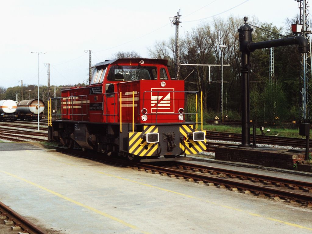 D23 der Bentheimer Eisenbahn AG auf Bahnhof Bentheim-Nord am 22-4-2001. Bild und scan: Date Jan de Vries.