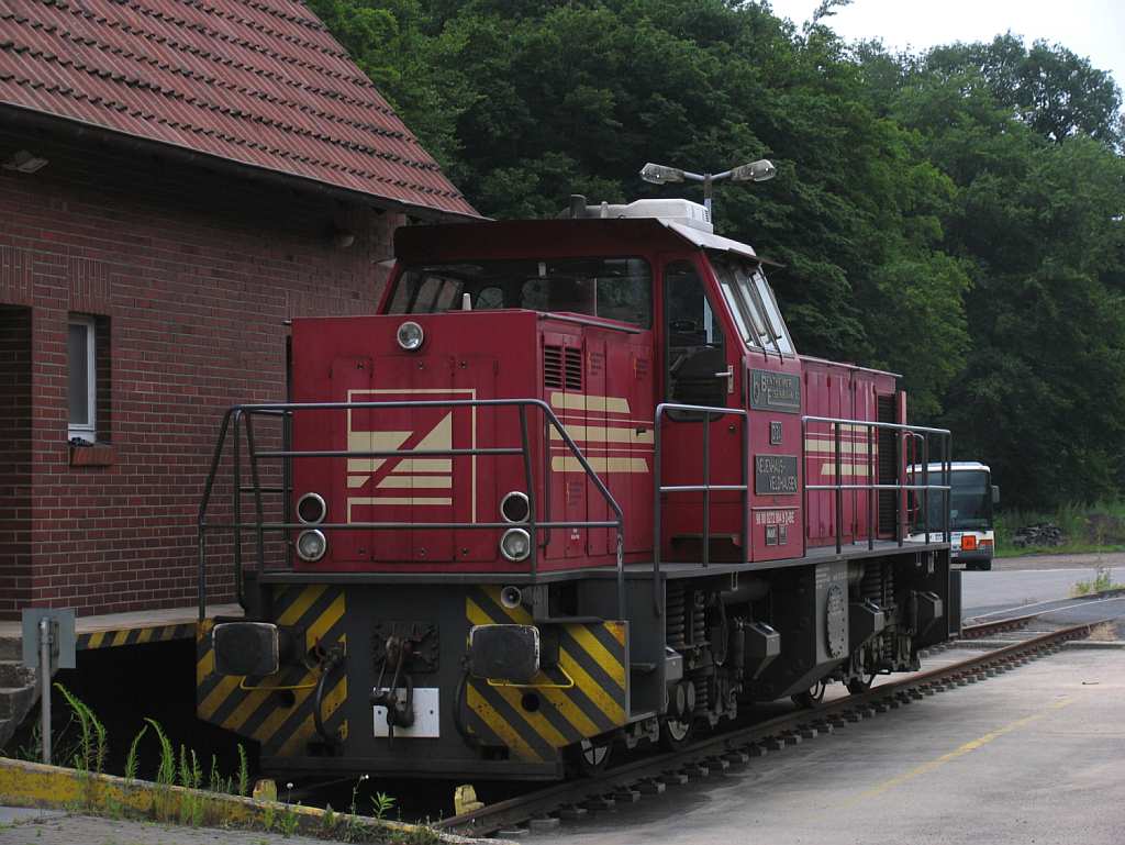 D24 (272 004-9) der Bentheimer Eisenbahn AG auf Bahnhof Bentheim Nord dam 9-7-2012.