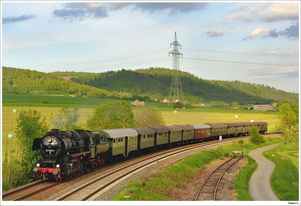 Dampffestival 2010 (im DDM): 52 8195 auf der Rckfahrt nach Nrnberg; kurz vor Unterstainach, Version 1, 23.5.2010.