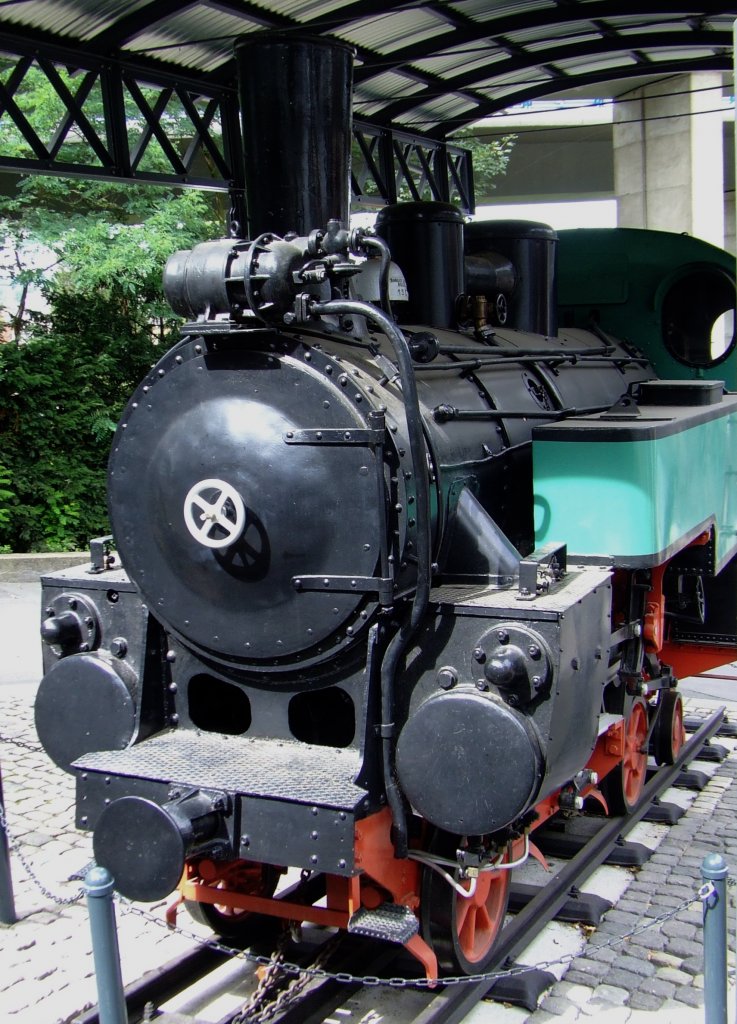 Dampflok Nr. 2 (Denkmallok) der Drachenfelsbahn am 19. August 2010 in Knigswinter an der Talstation. 