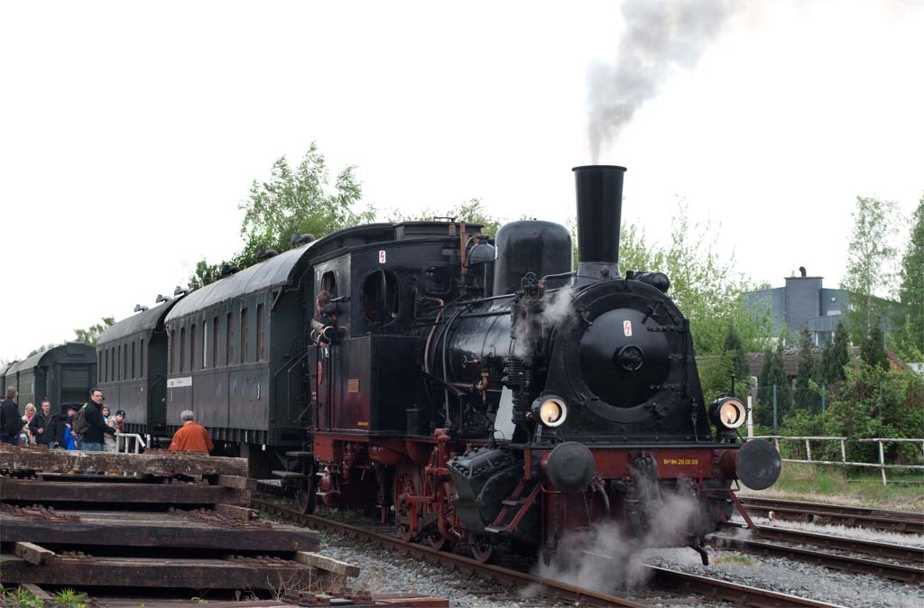 Dampflok  Radbod . Aufgenommen am 2.5.10 - Tag der Eisenbahnfreunde Hamm - Bahnhof Hamm-Sd