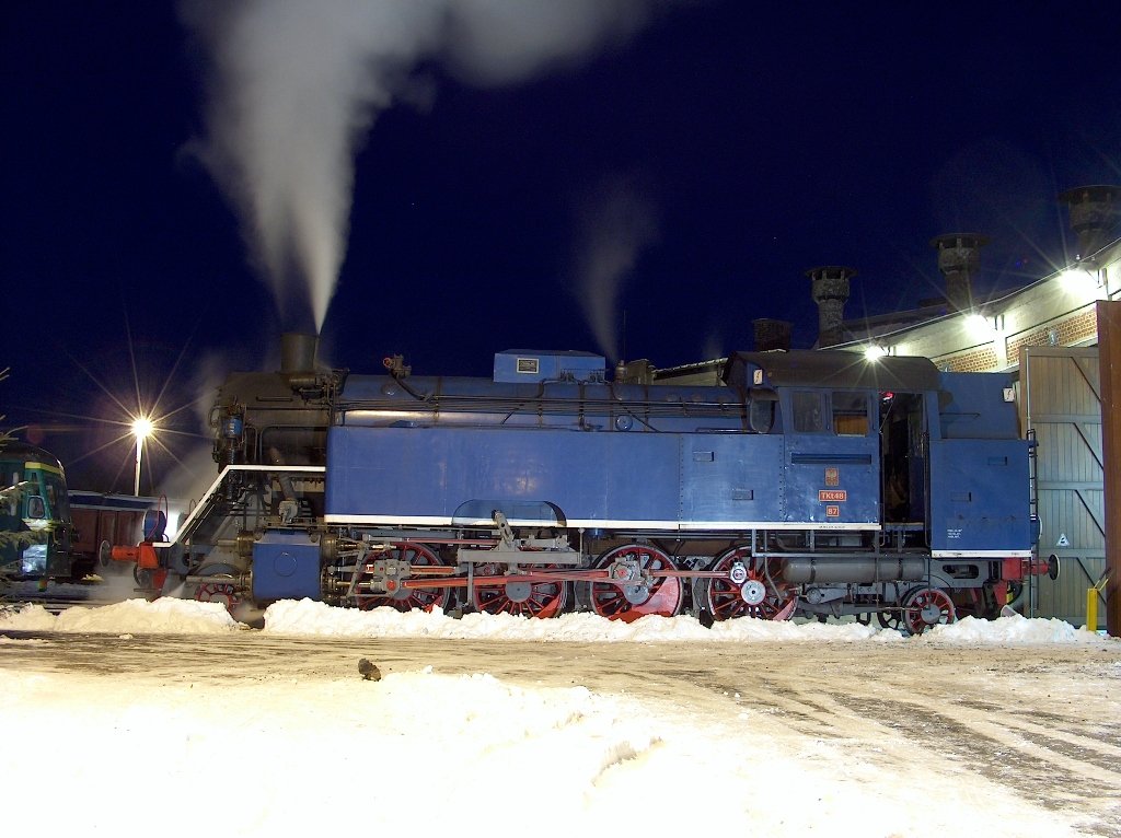 Dampflok TKt 48-87 im Bw. Mariembourg - 19-12-2009