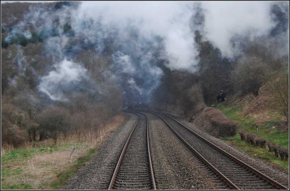 Dampfspektakel 2010 und die etwas andere Sicht. Wolken in der Eifel.