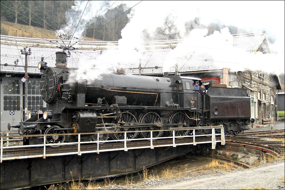 Damplok 109.13 prsentiert sich auf der Mrzzuschlager Drehscheibe.(ffentliche Veranstaltung)
8.12.2009