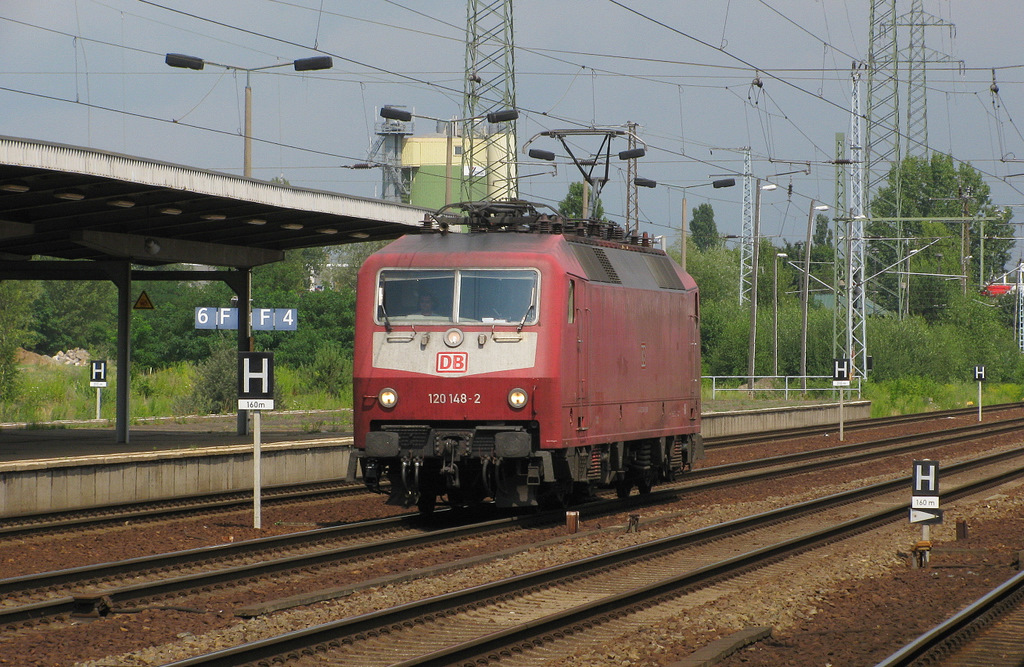 Dann kam die 120 148-2 als LZ von Rummelsburg nach Grunewald am 02.08.