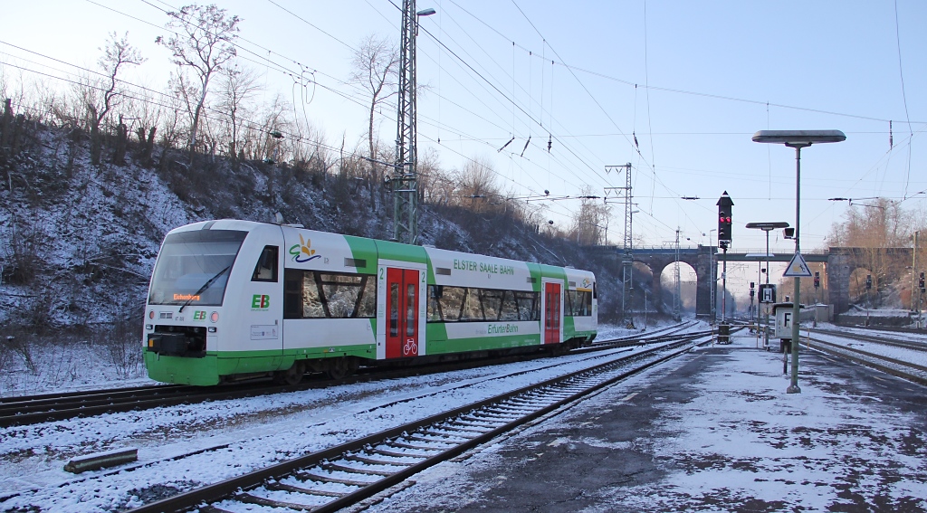 Das erste Bild aus dem Jahre 2013 zeigt VT 008 der EB im neuen  Elster-Saale-Bahn  Design. Aufgenommen am 12.01.2013 in Eichenberg.