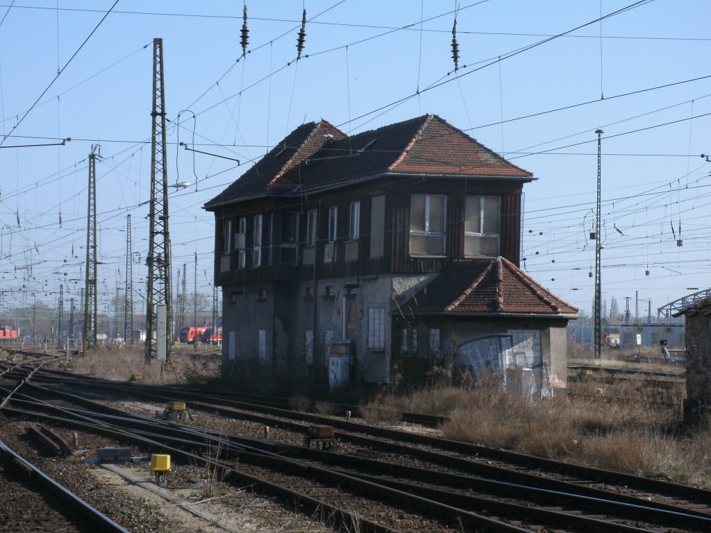 Das frhre Stellwerk B1,am 26.Mrz 2012,in Leipzig Hbf.