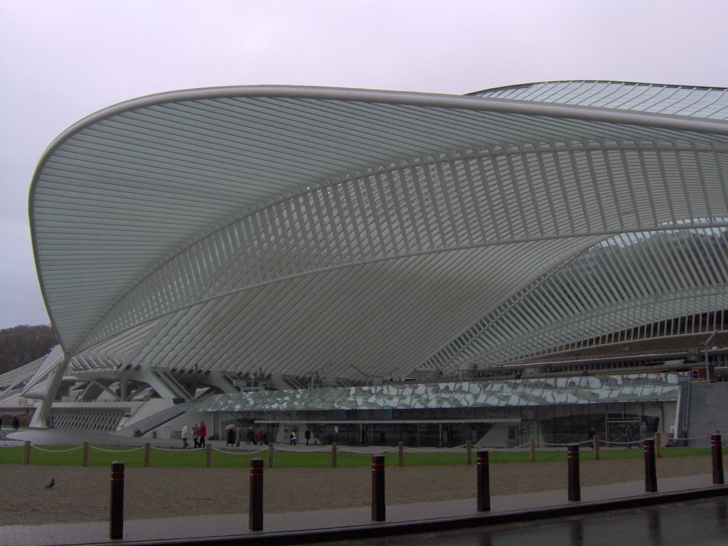 Das Hauptgebude des Ltticher Bahnhofes.
