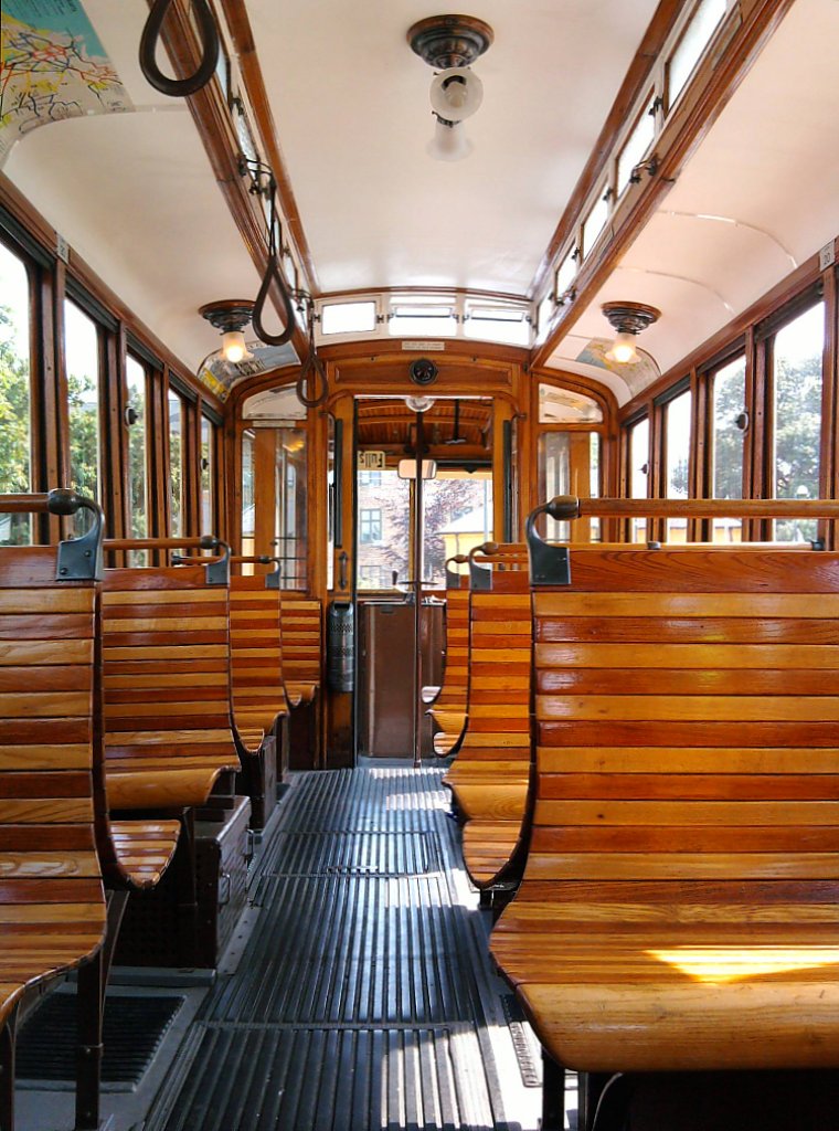 Das innere einer Tram aus dem jahre 1907 von Siemens in malm