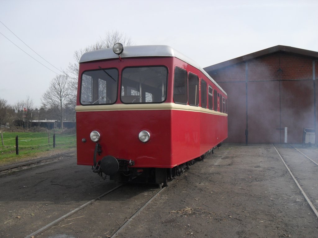 Das  Schweinetaxi  der Selfkantbahn am 5.4.10.