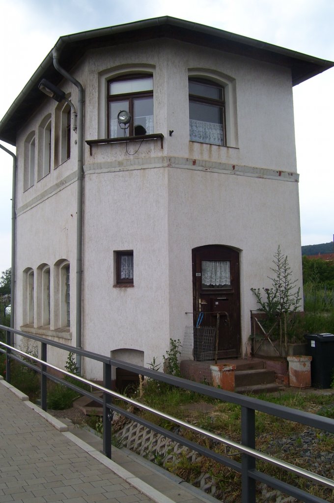 Das Stellwerk Wwf in Wallhausen (Helme); 10.06.2011