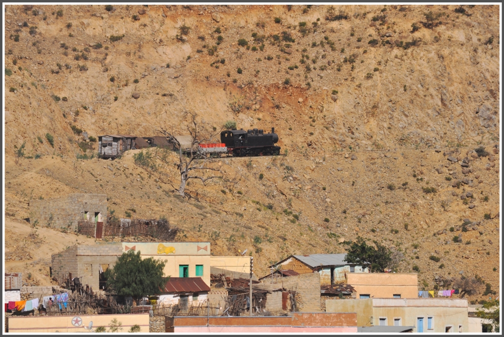 Das Trassee oberhalb von Nefasit ist in dieser Steinwste kaum auszumachen. (01.02.2012)