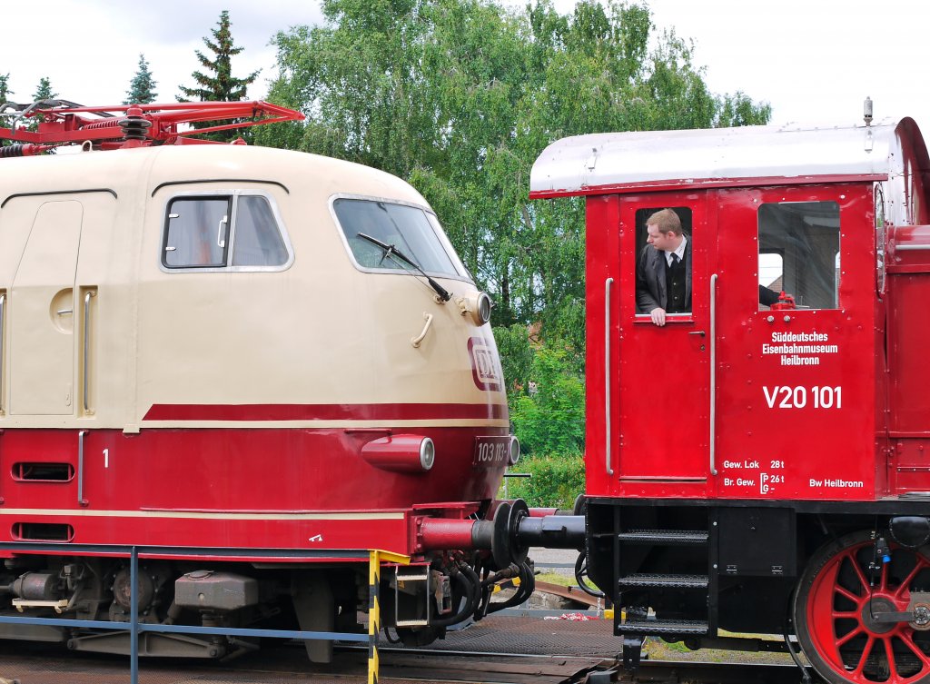 David gegen Goliath, gesehen am 19.06.2010 im Sddeutschen Eisenbahnmuseum Heilbronn