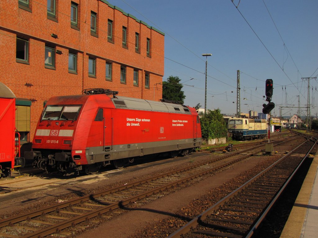 DB 101 015-6 in Koblenz Hbf; 21.08.2010