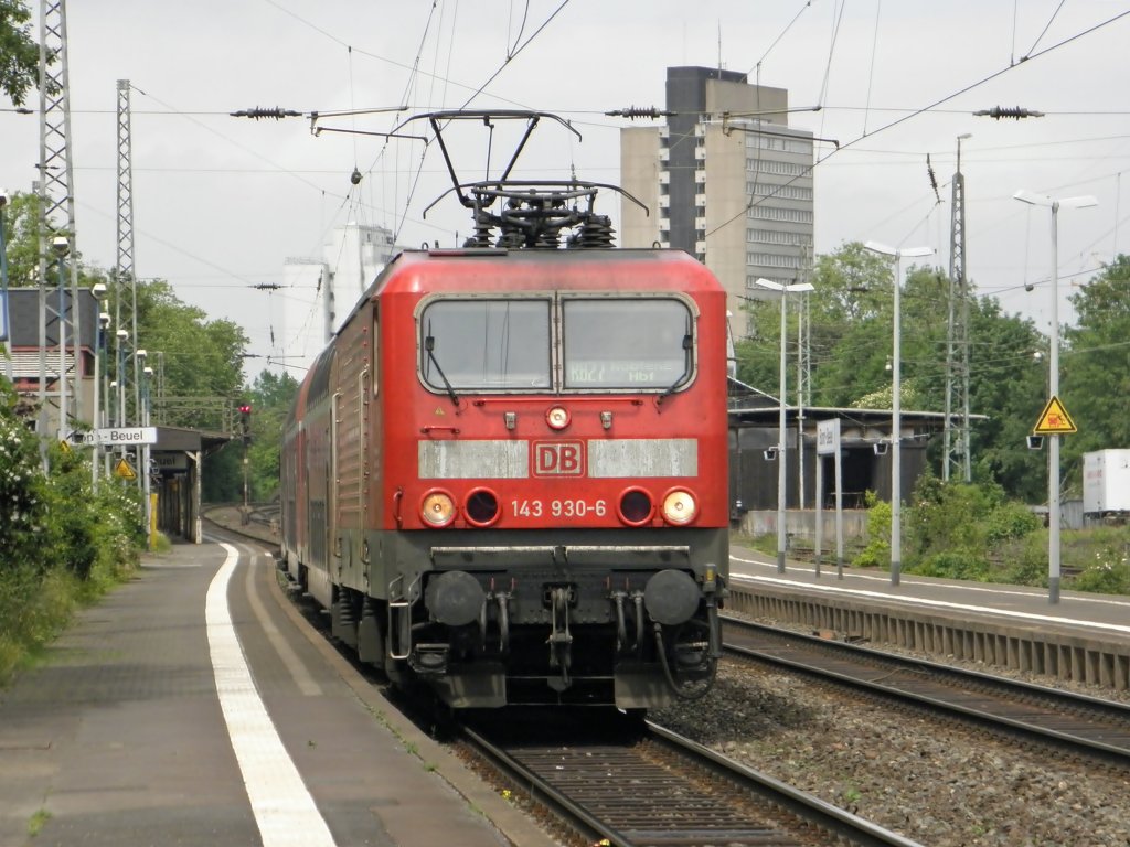 DB 143 930-6 mit dem RB27 in Beuel am 17.5.2011