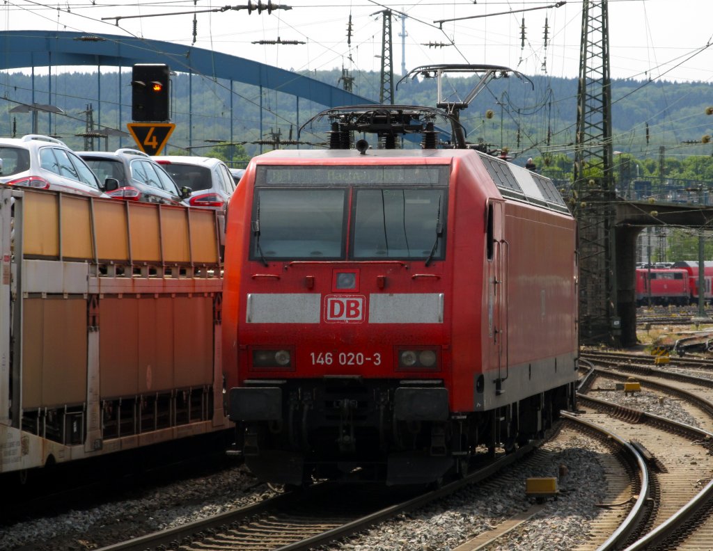 DB 146 020-3 am 3.6.2011 in Aachen Hbf.
