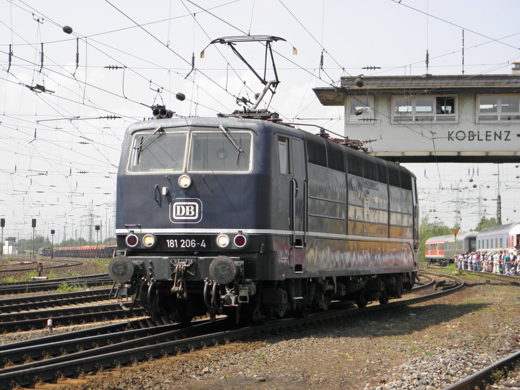 DB 181 206-4 auf der Lokparade in Koblenz Ltzel am 21.5.2011