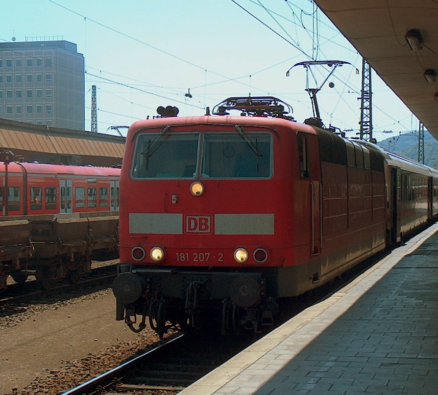 DB 181 207-2 mit dem IC 436 von Emden Hbf nach Luxembourg, in Koblenz Hbf; 24.06.2008