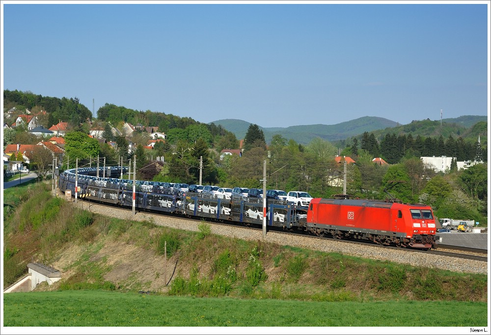 DB 185 159 mit dem GAG48298 bei Drrwien; 22.4.2011