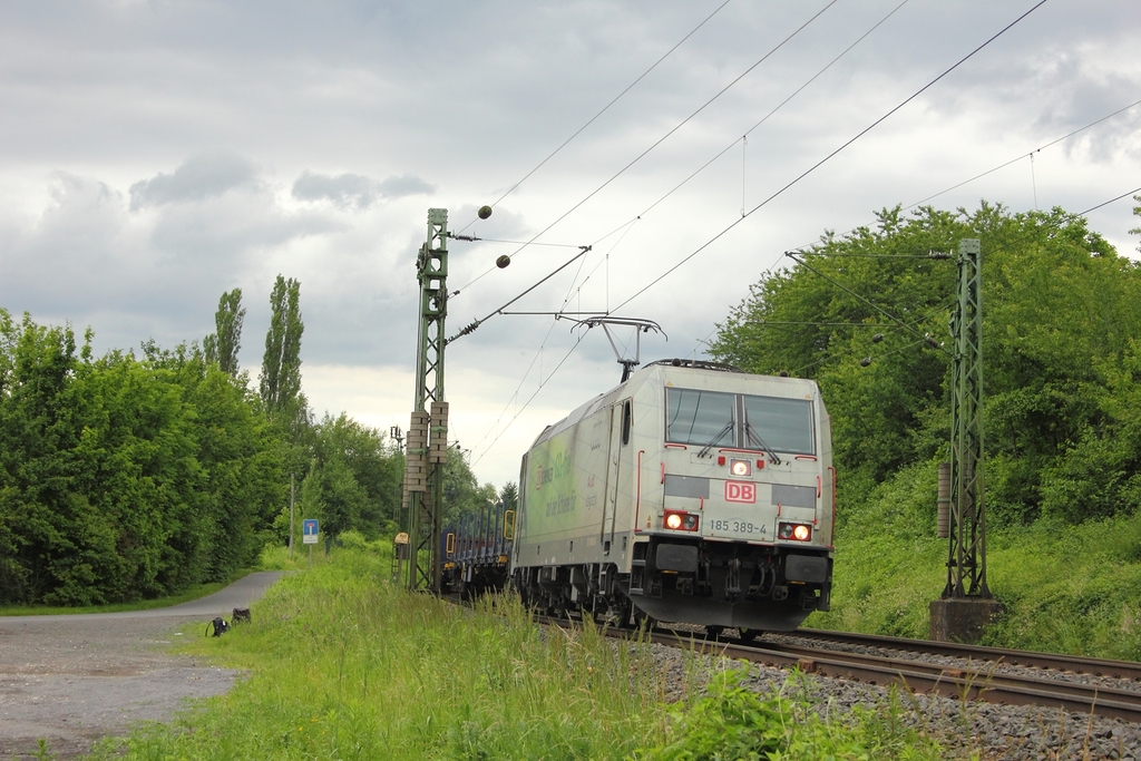 DB 185 389-4  Audi Logistik CO2-frei auf der Schiene  in Unkel am 15.6.2012. Gru an den Tf !