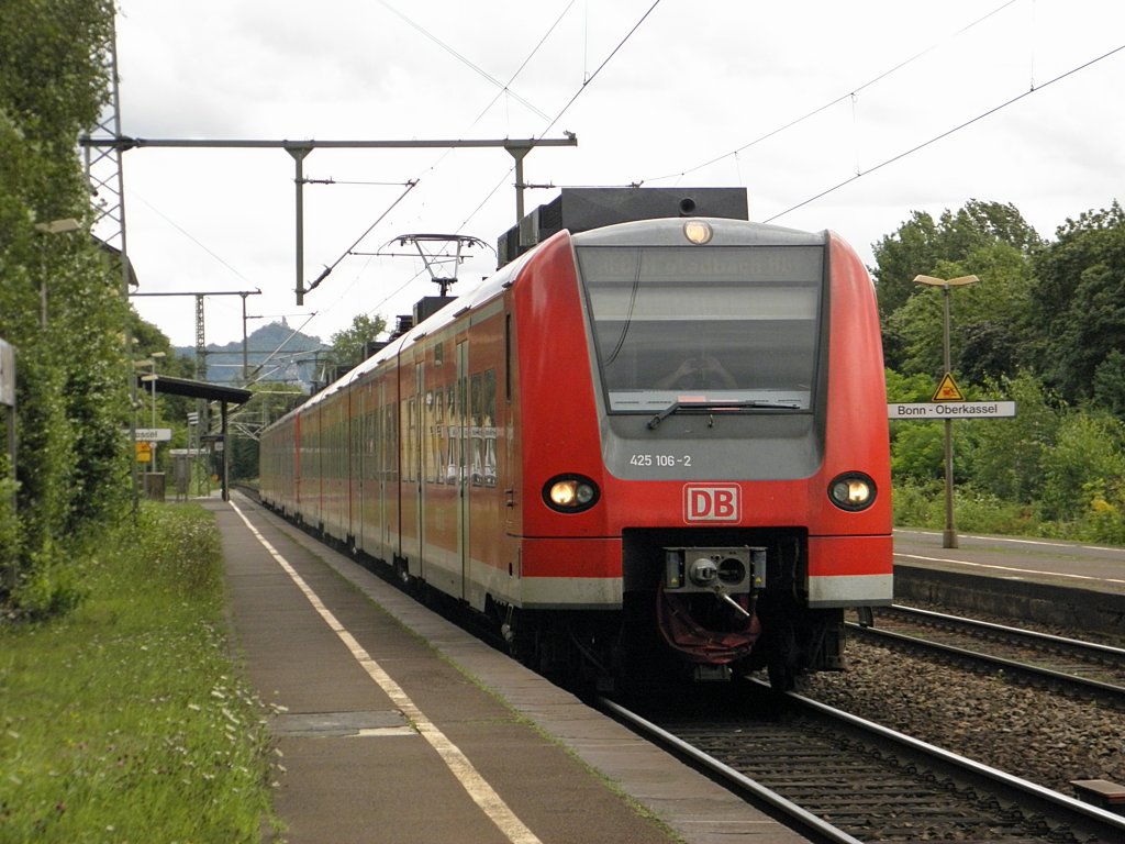 DB 425 106-2 am 8.8.2011 in Oberkassel 