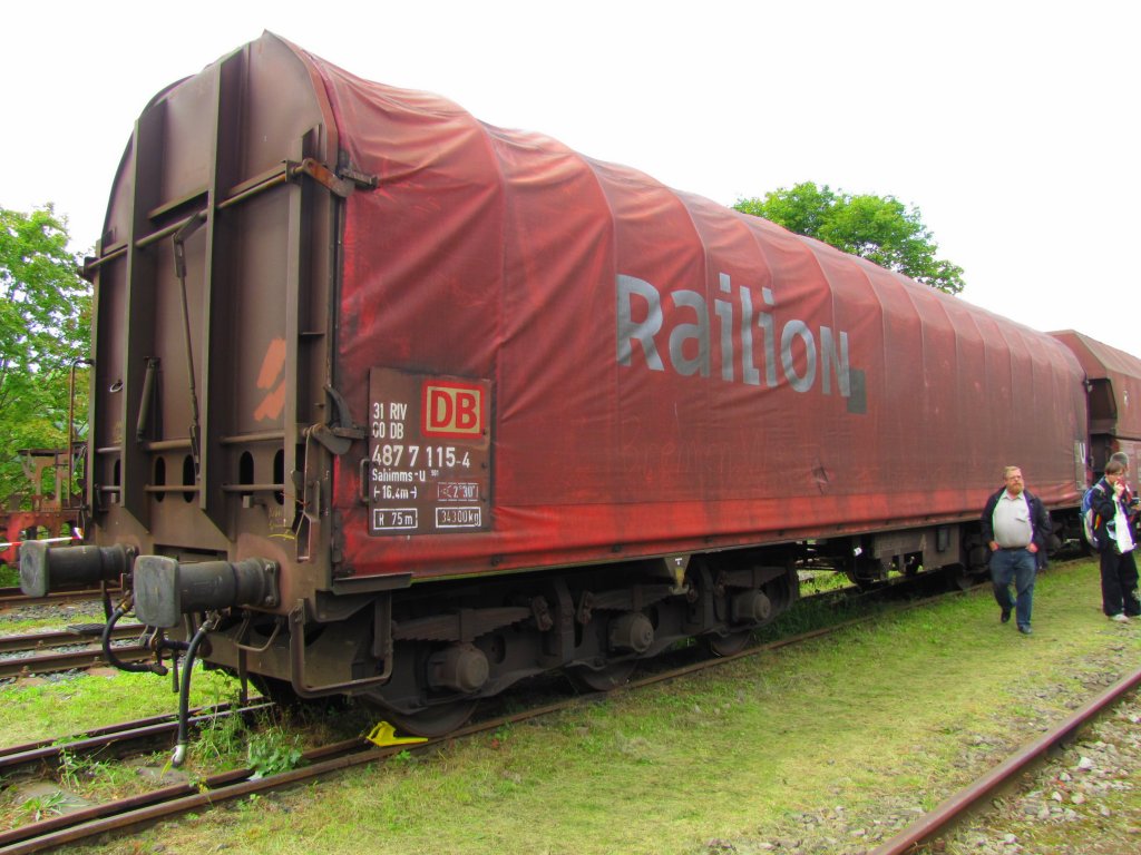 DB 487 7 115-4 Sahimms-u Wagen im RAW Meiningen; 04.09.2010