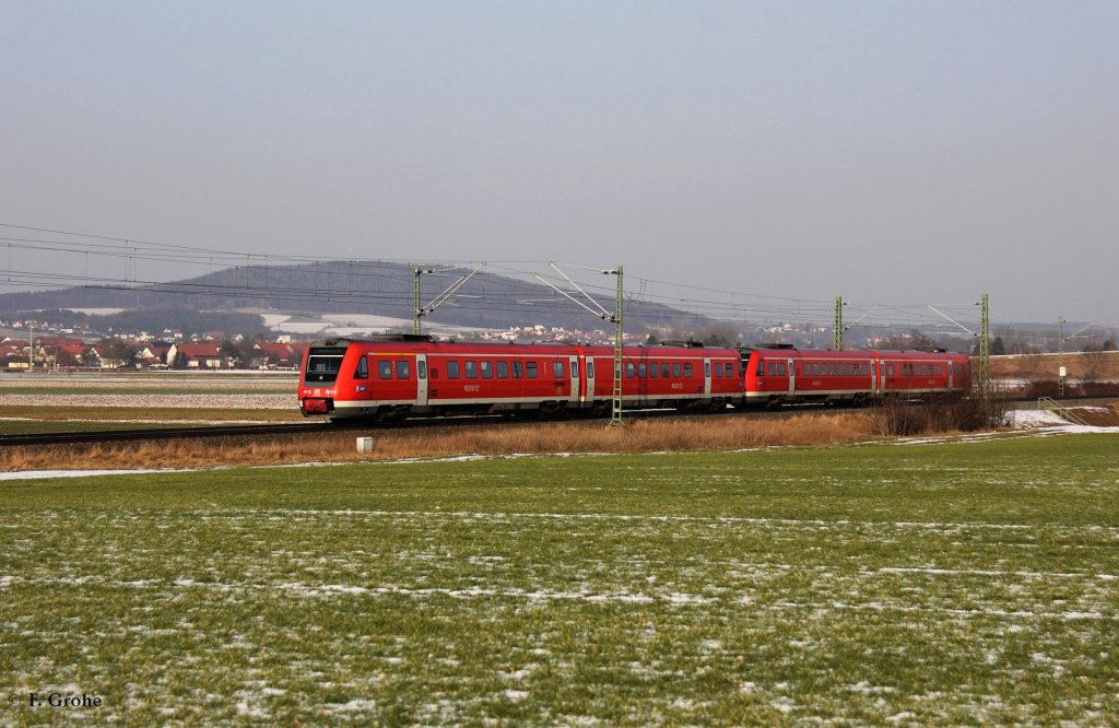 DB 612 152 + 612 166 als RE 4110 Nrnberg - Sonneberg, KBS 820 Nrnberg - Sonnenberg, fotografiert bei Schnbrunn am 31.01.2012