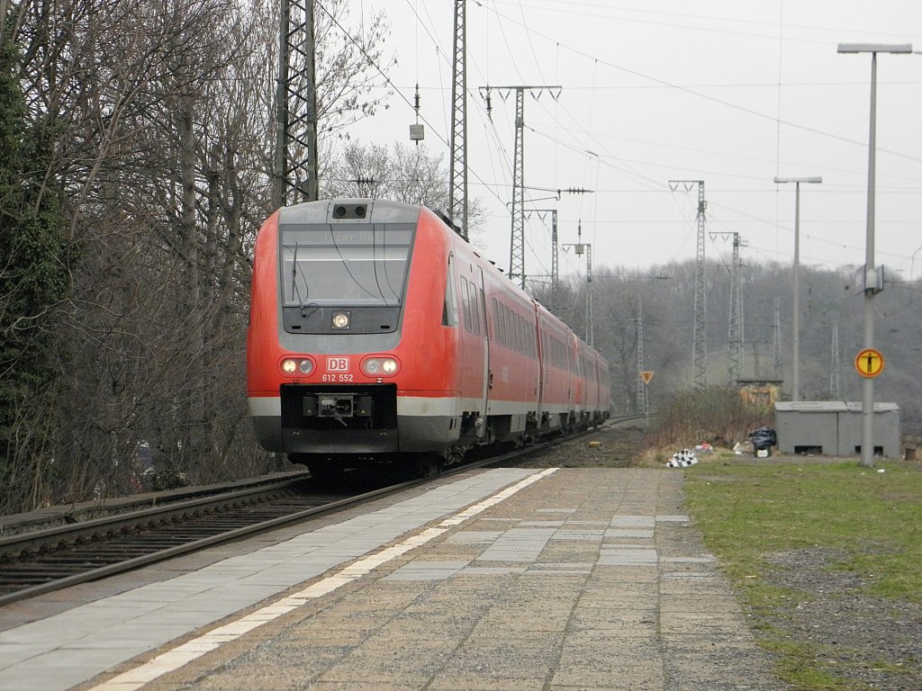 DB 612 552 in Kln West und fhrt weiter nach Trier Hbf am 19.2.2011