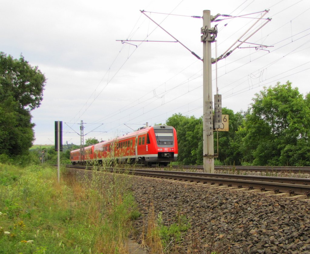 DB 612 565 als RE 3357 von Wrzburg Hbf nach Erfurt Hbf, bei Bischleben; 08.08.2010