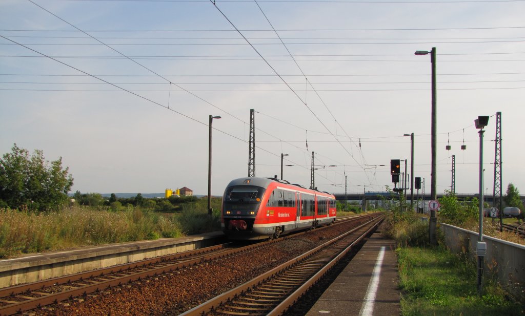 DB 642 176 als RE 17772 von Erfurt Hbf nach Magdeburg Hbf, am 14.08.2012 bei der Durchfahrt in Erfurt Ost.